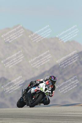 media/Sep-20-2025-Race Pace (Sat) [[d4e1b33f4d]]/Non Verified/Turn 9 (11am)/